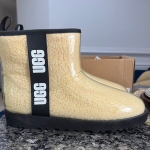UGG Women Cream Boots with Black Trim